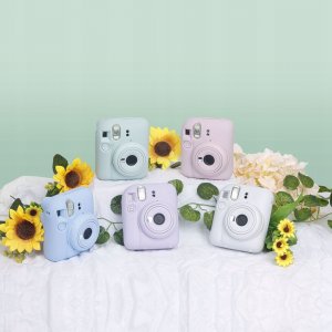 Pokrowiec LoveInstant Futerał Etui Pokrowiec Case Do Fujifilm Fuji Instax Mini 12 / Silikonowy / Zielony 11