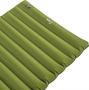 Nils Extreme NC4101 ZIELONA MATA Z WBUDOWANĄ POMPKĄ NILS CAMP 9