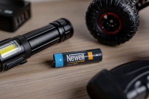 Newell NEWELL akumulator 18650 USB-C 2200 mAh 4