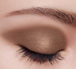 Dior DIOR MONO COLOUR COUTURE EYESHADOW 658 BEIGE MITZAH 2g 2