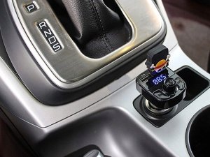 Transmiter FM Verk TRANSMITER FM SD MP3 BLUETOOTH ŁADOWARKA 2xUSB 3