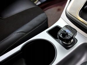 Transmiter FM Verk TRANSMITER FM SD MP3 BLUETOOTH ŁADOWARKA 2xUSB 4