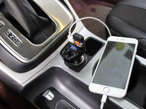 Transmiter FM Verk TRANSMITER FM SD MP3 BLUETOOTH ŁADOWARKA 2xUSB 6