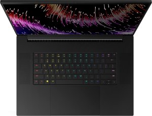 Laptop Razer Blade 18 i9-13950HX / 32 GB / 2 TB / W11 / RTX 4090 / 240 Hz (RZ09-0484TEH3-R3E1) 5