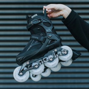 Rolki Movino Cruzer B3 rekreacyjne regulowane czarne r. 34-37 7