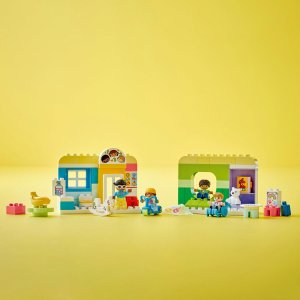 LEGO Duplo Dzień z życia w żłobku (10992) 7