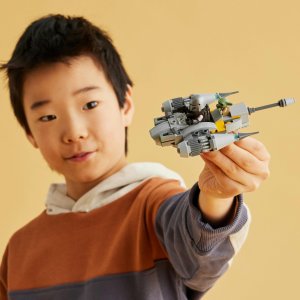 LEGO Star Wars Myśliwiec N-1™ Mandalorianina w mikroskali (75363) 3