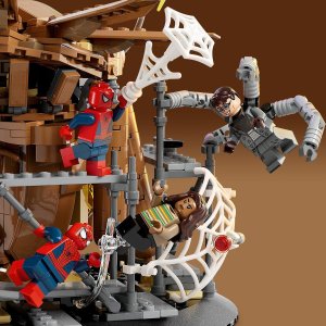 LEGO Marvel Spider-Man Ostateczne starcie Spider-Mana (76261) 3