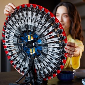 LEGO Marvel Tarcza Kapitana Ameryki (76262) 5