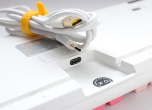 Klawiatura Ducky Ducky One 3 Gossamer TKL Pink Gaming Tastatur - MX-Brown 3