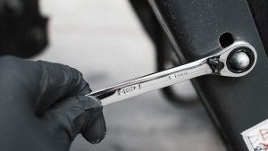 Neo Klucze płasko oczkowe z grzechotką 12szt. (09-345) 3