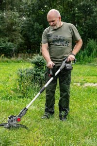 Graphite Podkaszarka na żyłkę akumulatorowa Energy+ 18V Li-lon (58GE112) 11