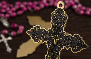 Kadax Krzyżyk Metalowy Wiszący Na Ścianę Dewocjonalia 4