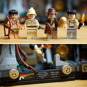 LEGO Indiana Jones Świątynia złotego posążka (77015) 11