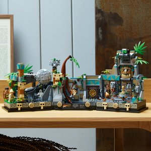 LEGO Indiana Jones Świątynia złotego posążka (77015) 21
