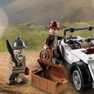 LEGO Indiana Jones Pościg myśliwcem (77012) 3