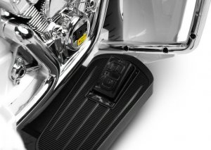 Toyz POJAZD NA AKUMULATOR RIOT POLICE 11