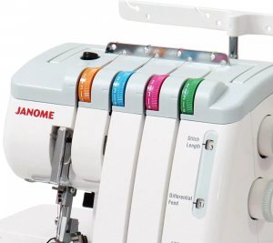 Maszyna do szycia Janome Owerlok JANOME 744D 4