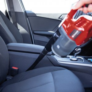 Odkurzacz pionowy Einhell TE-SV 18 Li 2