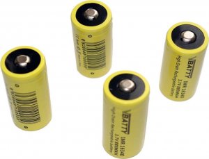 MotoMer 4x bateria akumulator CR 123 a 3.7 V 880 mAh nowy RCR 16340 CR-17345 Li-ion Lithium 1