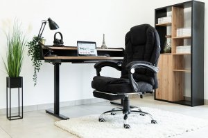 Krzesło biurowe Artnico Fotel Biurowy Obrotowy Artnico Misi 3.0 czarny z masażerem podnóżek + PODKŁADKA GAMINGOWA 2