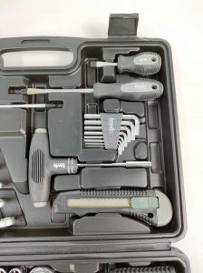 Zestaw narzędzi Einhell ZESTAW NARZĘDZI W WALIZCE 63 EL. 49375500 9