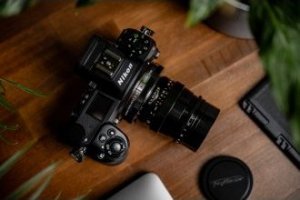 Obiektyw Voigtlander Obiektyw Voigtlander Ultron 75 mm f/1,9 do Leica M - SC 11