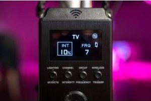 Lampa studyjna Lampa LED Aputure Light Storm LS 600d - V-mount 6