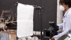 Lampa studyjna Lampa LED Amaran F22c - V-mount 22