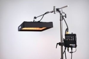 Lampa studyjna Lampa LED Amaran F22c - V-mount 49