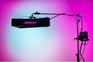 Lampa studyjna Lampa LED Amaran F22c - V-mount 54