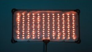 Lampa studyjna Lampa LED Amaran F21c - V-mount 12