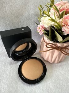 MAC MAC, Mineralize SkinFinish Natural, Illuminating, Compact Powder, Natural Dark Golden, 10 g For Women 3