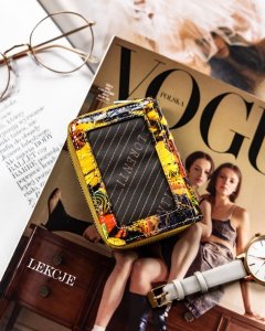 Lorenti MAŁY, SKÓRZANY PORTFEL DAMSKI ZE WZOREM MOTYLI LORENTI 4