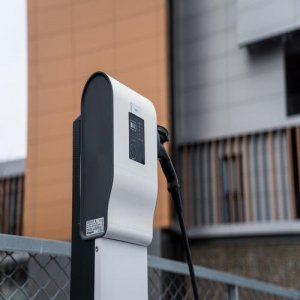 Ładowarka Legrand Green'Up Premium Wallbox 22kW 3F IP44, IK08 (058002) 6