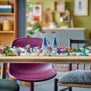 LEGO Classic Kreatywny wszechświat fantazji (11033) 2