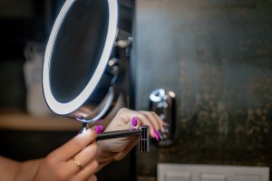 Lusterko kosmetyczne Humanas HUMANAS HS-BM01 Lusterko do makijażu z podświetleniem LED srebrne 10