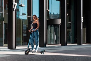 Hulajnoga elektryczna SoFlow SoFlow SO1 E-Scooter black/green 7