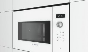 Kuchenka mikrofalowa Bosch BFL554MW0 4