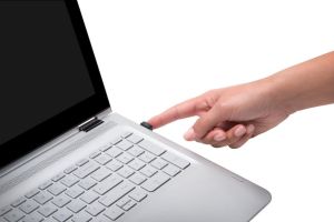 Kensington VeriMark Fingerprint Auth Key (K67977WW) 3