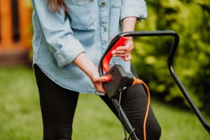 Kosiarka elektryczna Lehmann Yarrow 16