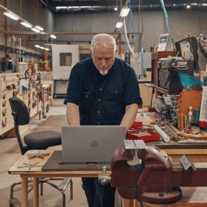 Laptop HP ProBook 450 G9 i5-1235U / 16 GB / 512 GB / W11 Pro (6F1R1EA) 11