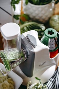 Rozdrabniacz Adler AD 4815 Szatkownica do warzyw z 5 nasadkami 2