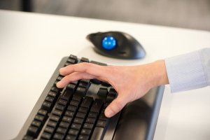 Mysz Kensington ProFit Ergo TB450 (K72194WW) 9