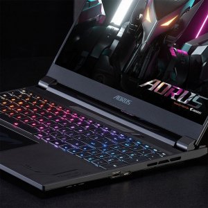 Laptop Gigabyte Aorus 15X ASF i9-13980HX  / 16 GB / 1 TB / W11 / RTX 4070 / 165 Hz (ASF-D3EE754SH) 14