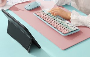 Klawiatura Ugreen Bezprzewodowa klawiatura mechaniczna UGREEN KU101 BT (Różowo-niebieska) 6