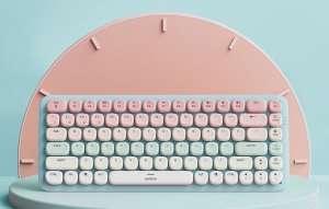 Klawiatura Ugreen Bezprzewodowa klawiatura mechaniczna UGREEN KU101 BT (Różowo-niebieska) 9