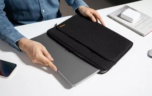 Etui Tomtoc Pokrowiec na laptopa Light-A18 (czarny) 4