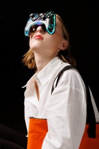 Pad Canyon CANYON GPW-04, 2.4G Wireless Controller with built-in 800mah battery, 2M Type-C charging cable ,Wireless Gamepad for Android / PC / PS3 /PS4 /XBOX360/ Nitendo Switch（RGB Lighting), 151*110*42mm, 208g 8