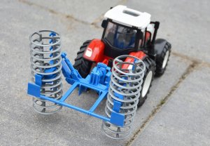 OEM TRAKTOR ZDALNIE STEROWANY 1:24 CIĄGNIK RC +MASZYNA (6636) 5